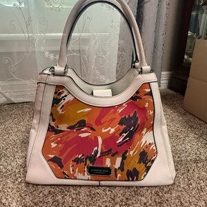 ❤️SOLD❤️ London Fog Women's Vibrant Shoulder Bag